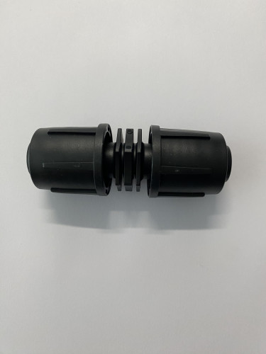 Łącznik przelotowy fi 20 mm