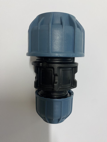 Łącznik przelotowy Elysee 32–20 mm PN10 (kod 371A03220M)